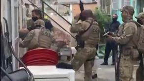  Segurança do supermercado é preso por assassinato de homens que furtaram carne